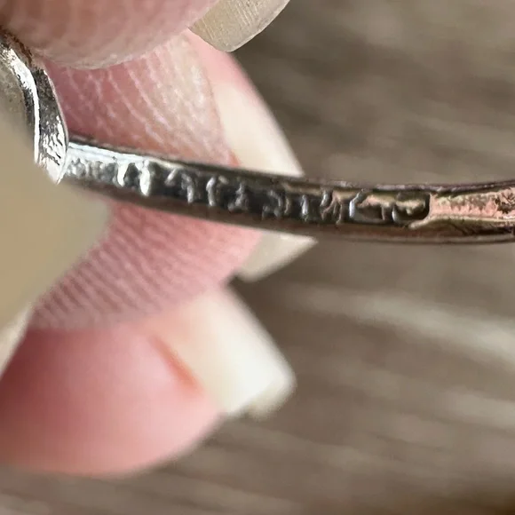 Elegant Silver Silver Knot  Love Knot Pretzel Ring stamped 925 Mexico? Size 7 - Picture 5 of 6